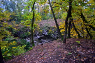 Okolo propasti