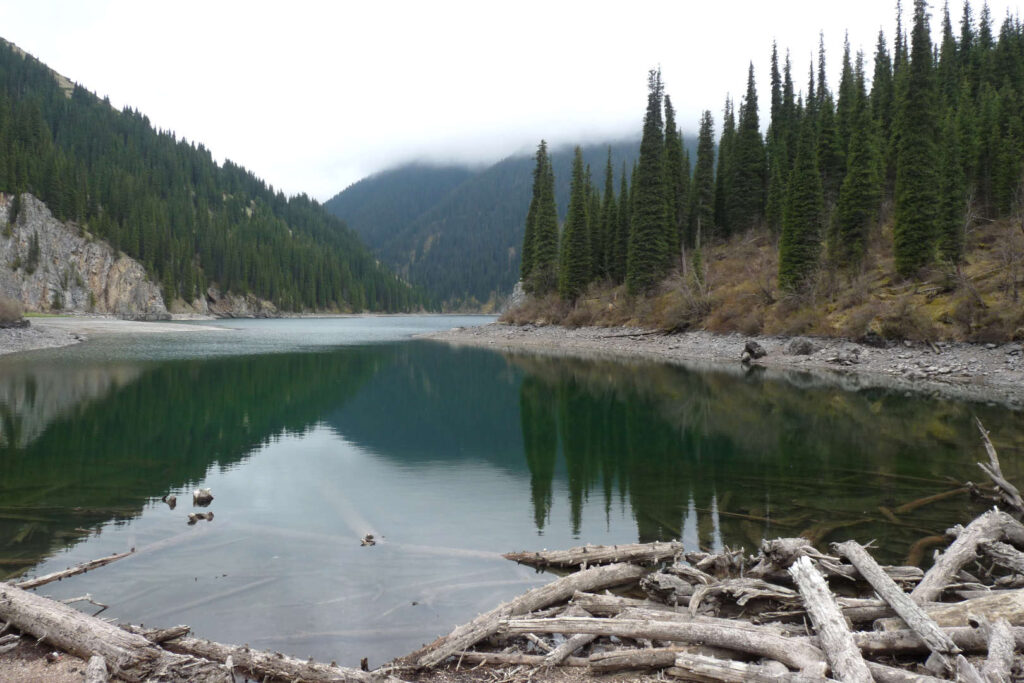 Jezero Kolsai, Kazachstán