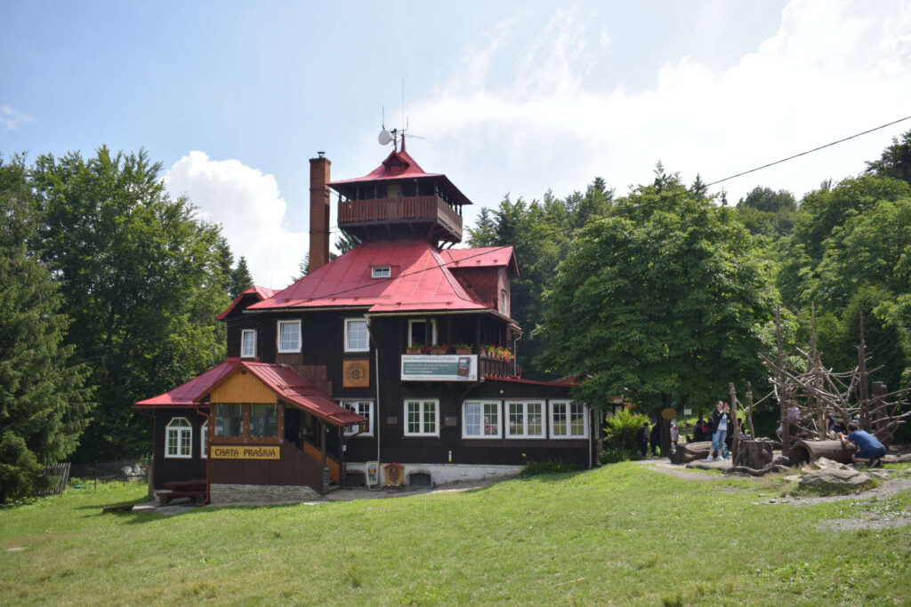 Rozhledna a chata Malá Prašivá