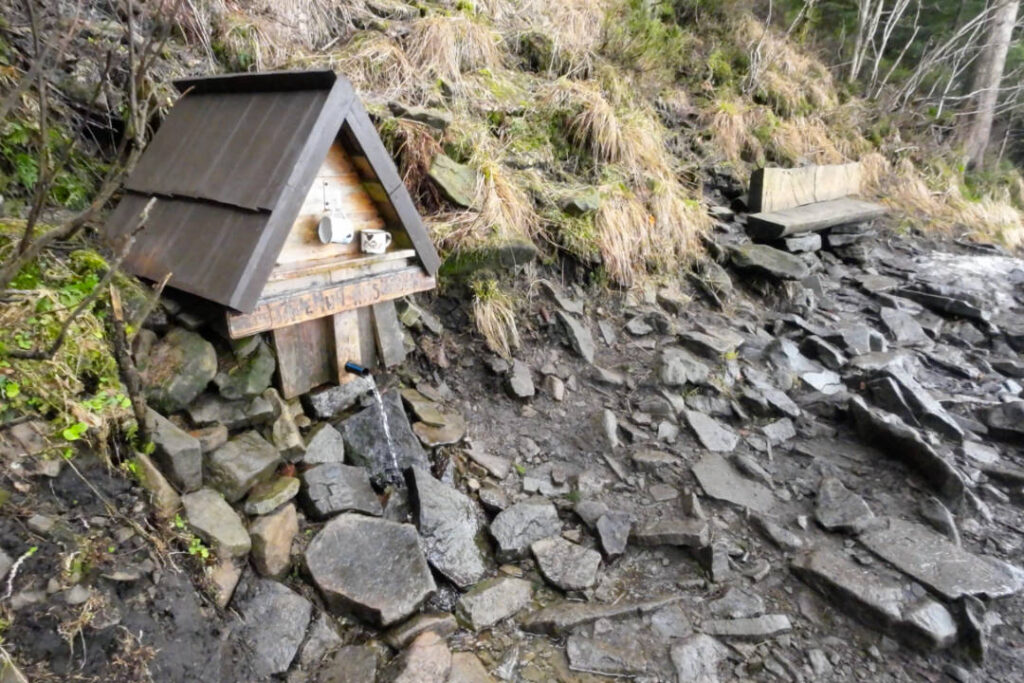 Studánka Tajemná Řásnovka