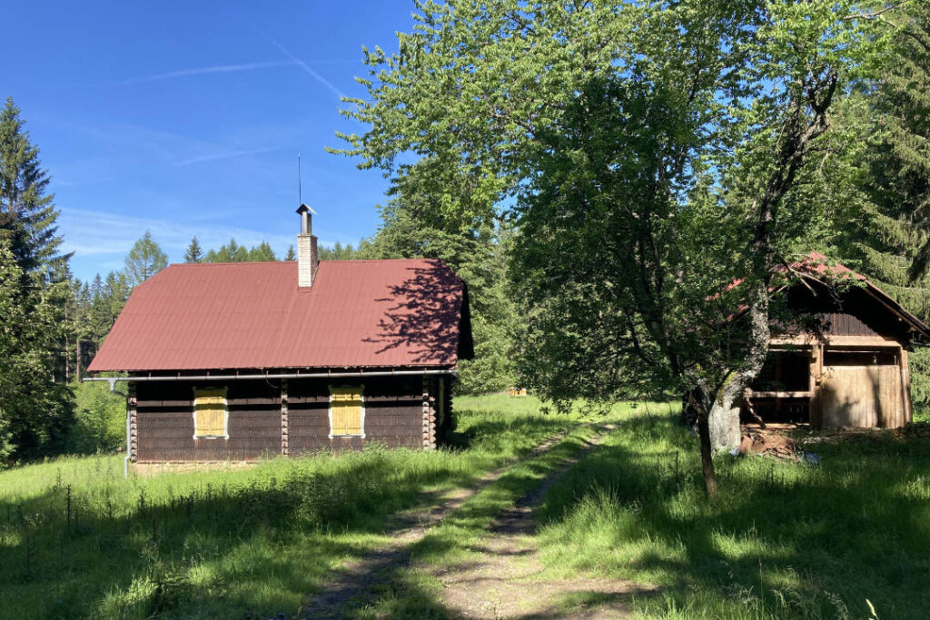 Samota Samorostlý, Beskydy