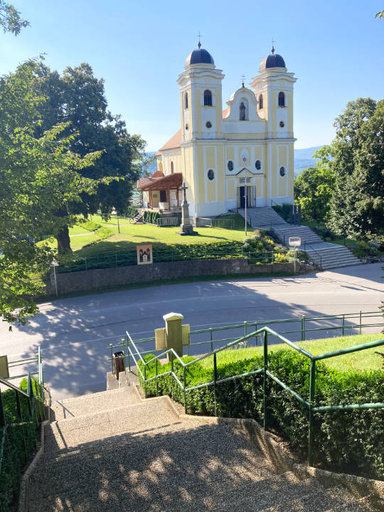 Kostel, Malá Skalka