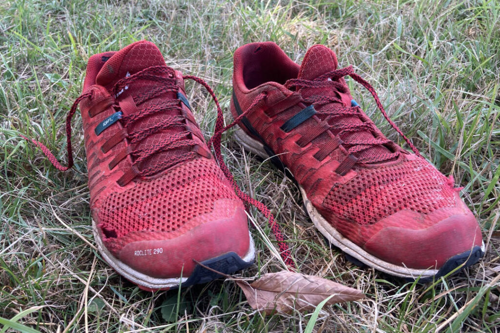 Běžecké boty Inov-8 Roclite 290 - přední strana