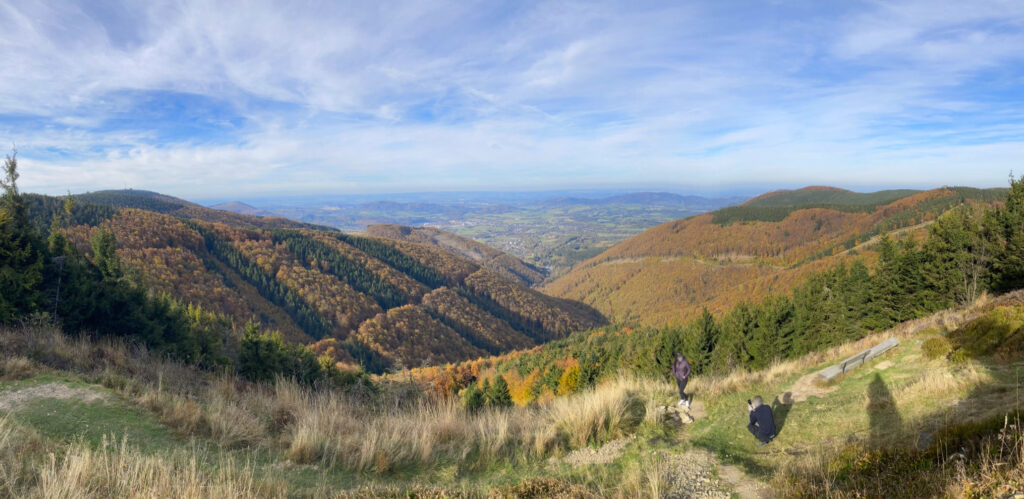 Panorama z hřebene Radhoště