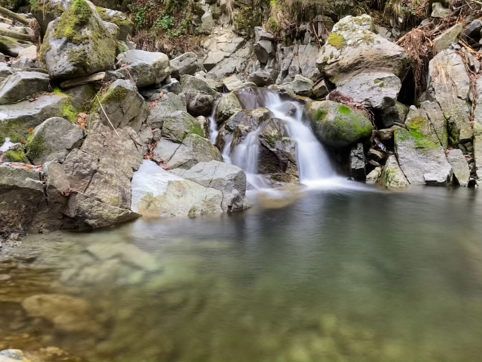 Potok Mazák, Kaskády, Ostravice