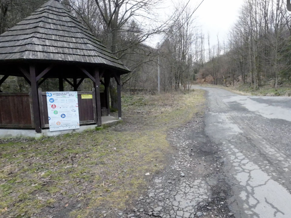 Altán - Veřovice, hájenka